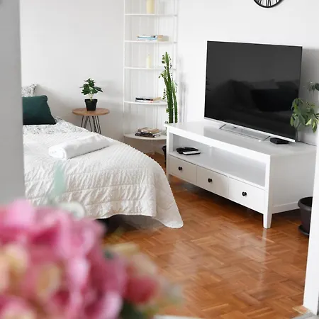 Sunny Comfort Διαμέρισμα *